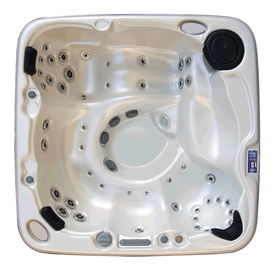  reliable hot tubs and spas for Sale‎